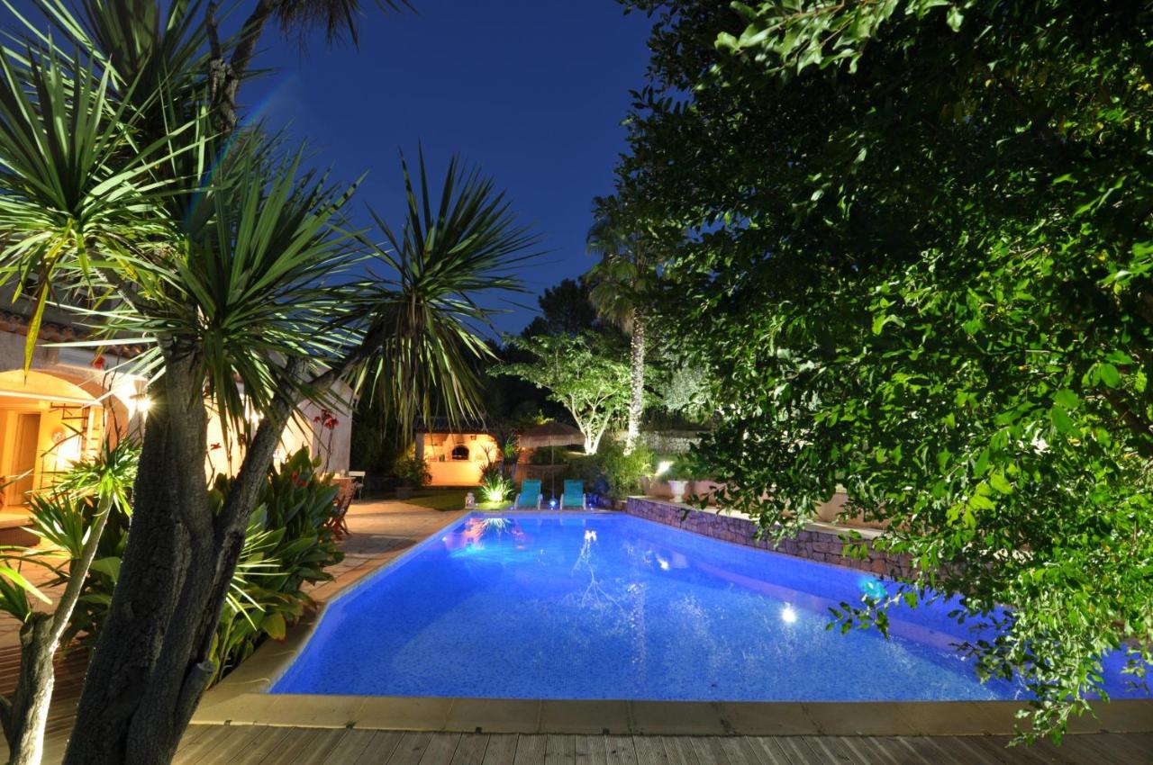 Maison De Vacances Villa Cardabella Le Tignet Exterior foto